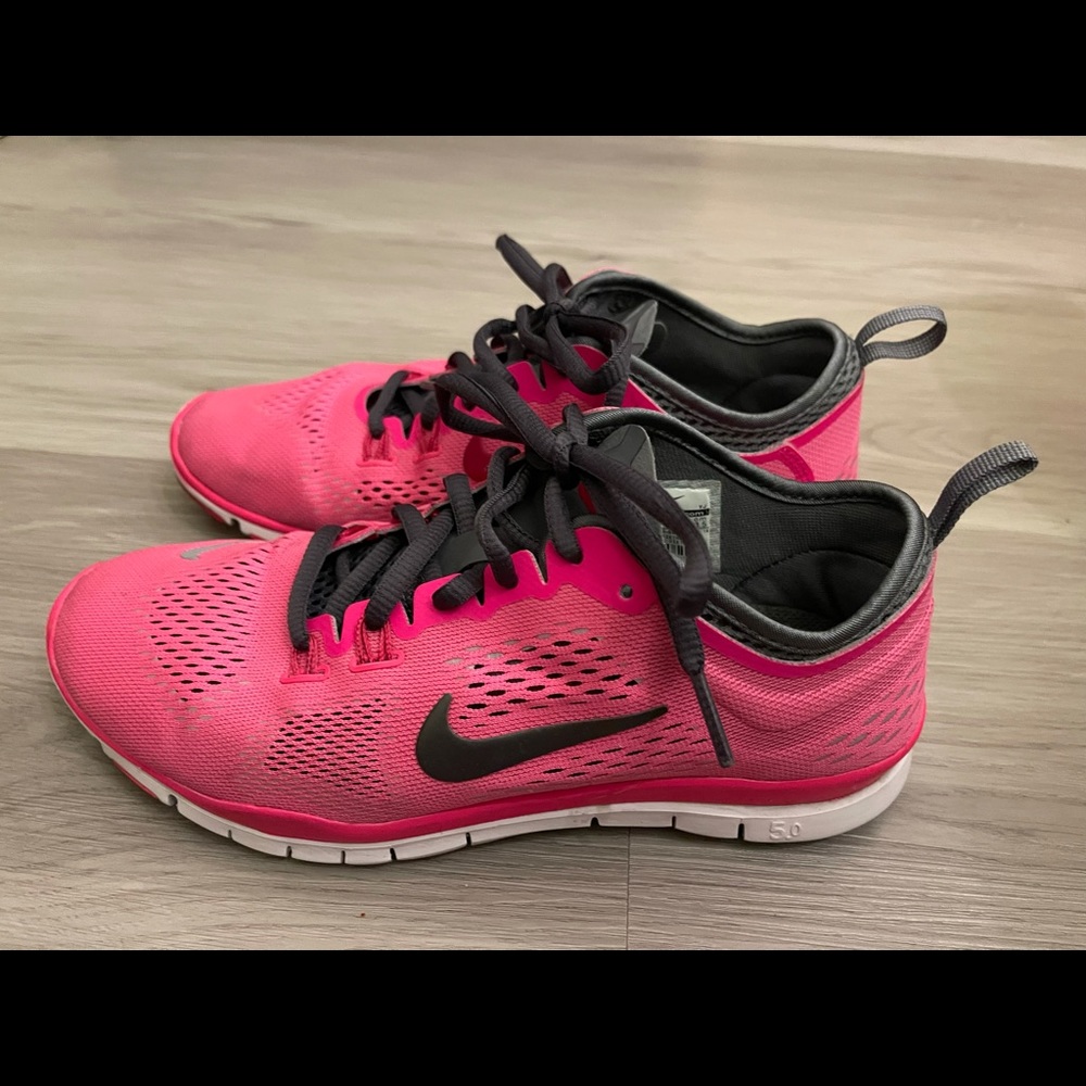 Nike Free 5.0 Tr Fit - Wmns Size 6.5 Hot Pink
